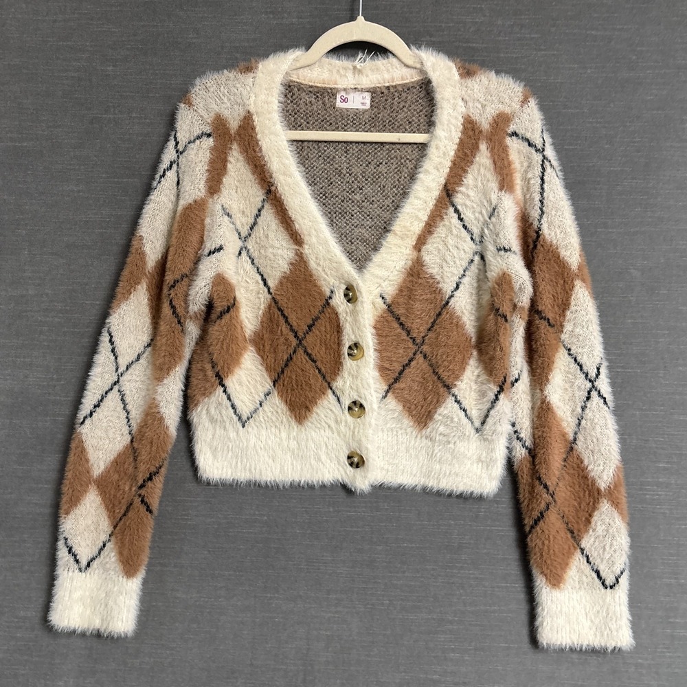 SO Sonoma Sweater Cardigan M Cream Brown Argyle Fuzzy Cropped Academia 90s y2k